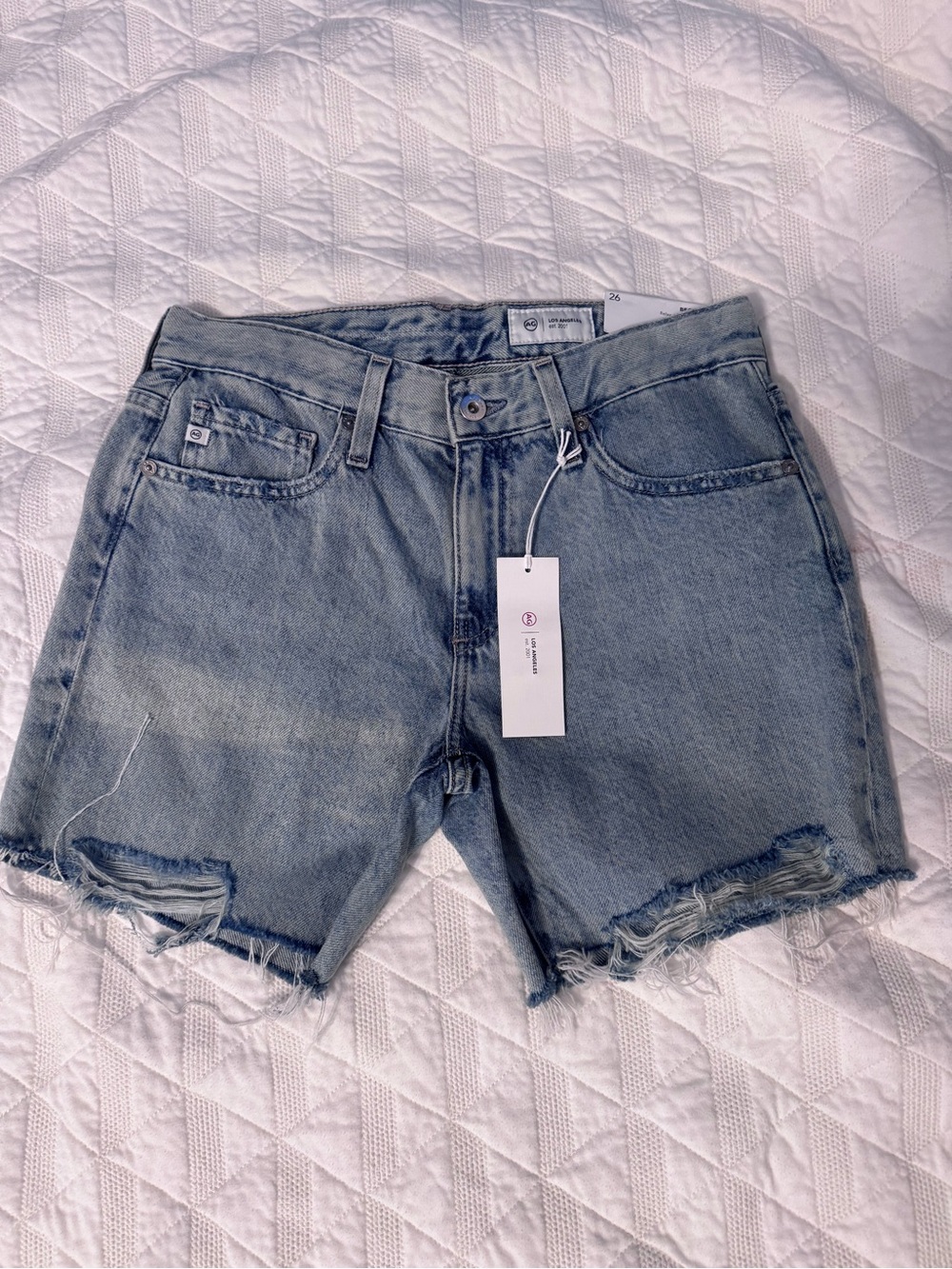 AG Jeans Becke High-Rise Relaxed Slim Short